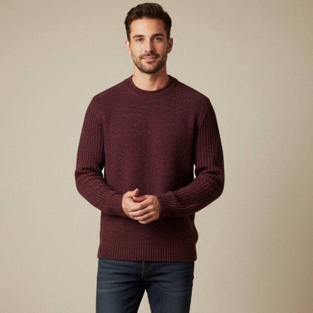 Banana Republic Men’s Maroon Textured Wool Blend Sweater - Size Small